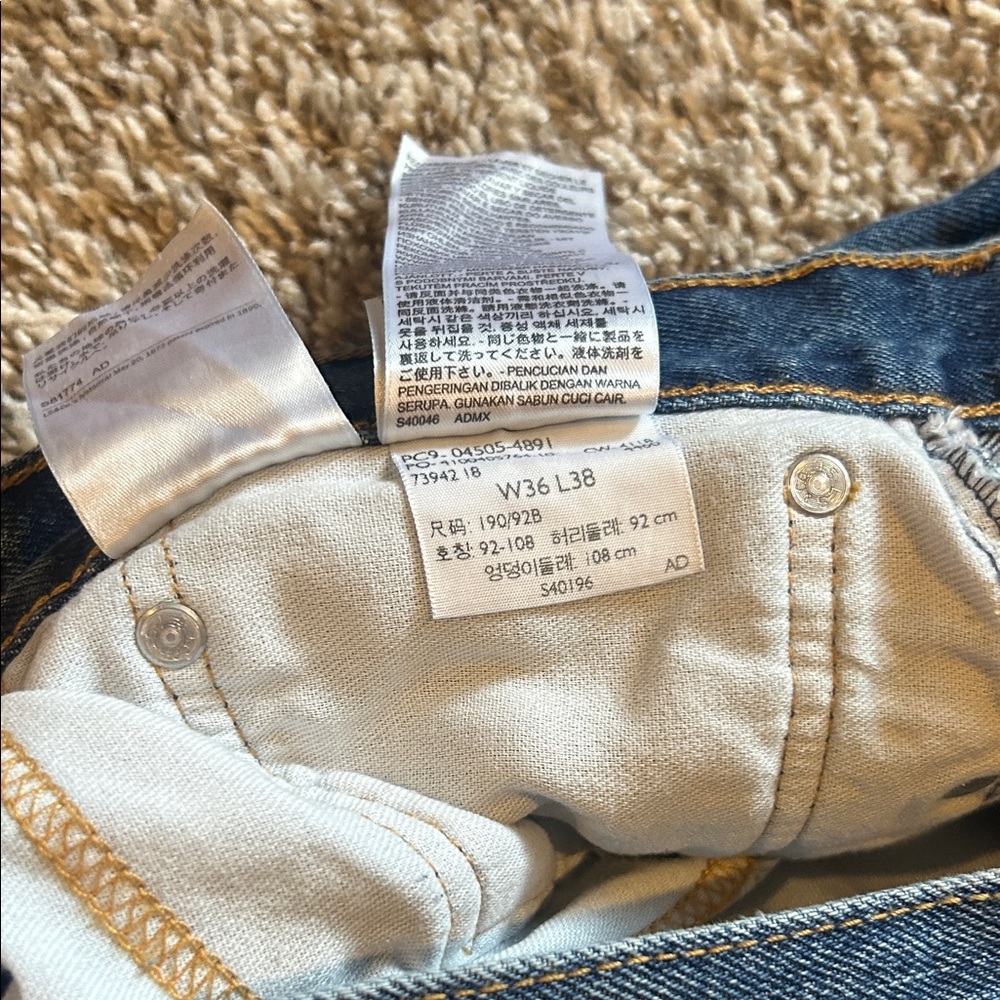 Levi's Men's Straight Jeans in Deep Blue - Picture 2 of 4